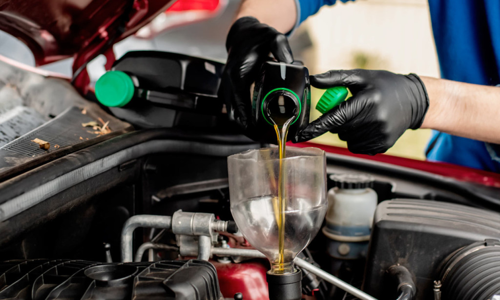 Engine flushing — what it is, compositions, when it is required